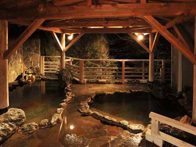 水上館
